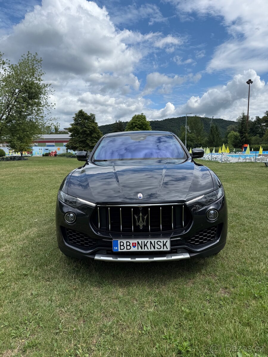 Maserati Levante SQ4 gransport 3.0 V6 316kw 430hp, rv2020
