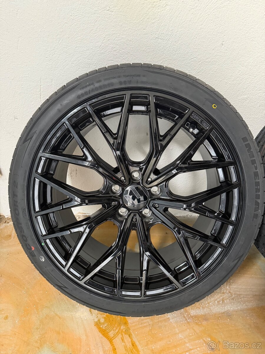 5x112 R19 235/40 ZR19