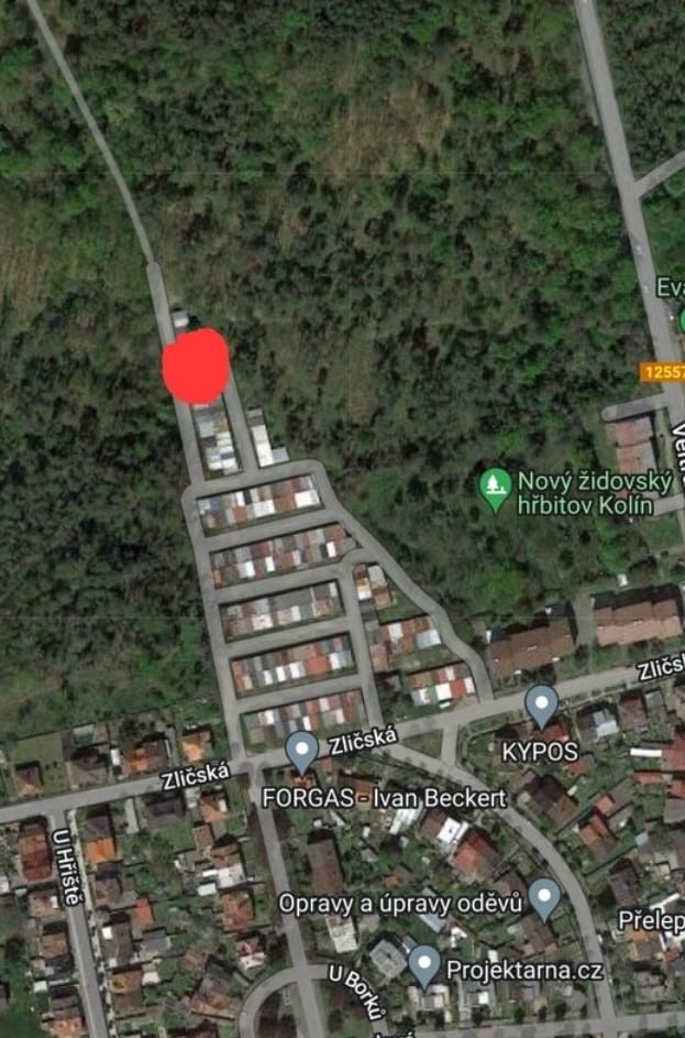 Garáž Kolín, Zlíčská