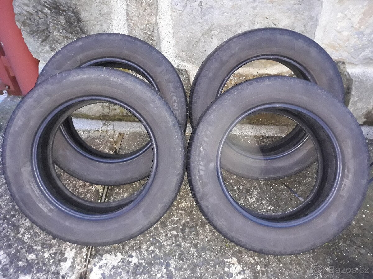 Letní pneu 205/60/16 Michelin
