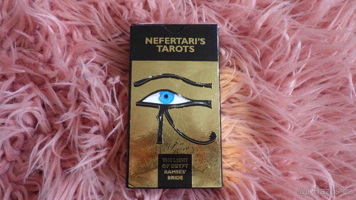 TAROT NEFERTARI