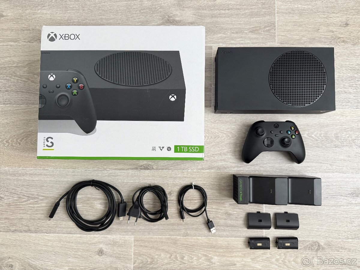 TOP STAV - Xbox Series S 1 TB BLACK+Trust GXT250 Duo Charge