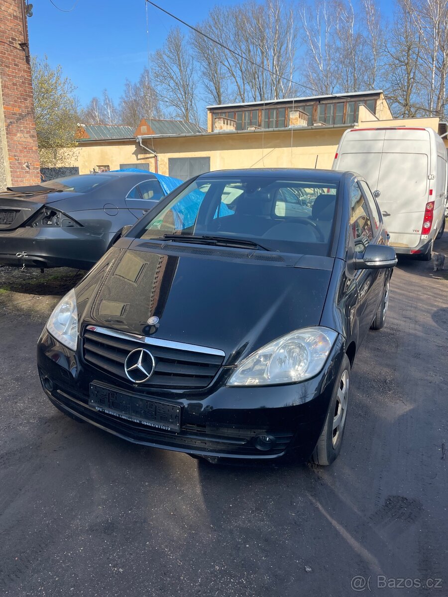 Mercedes A169 2011