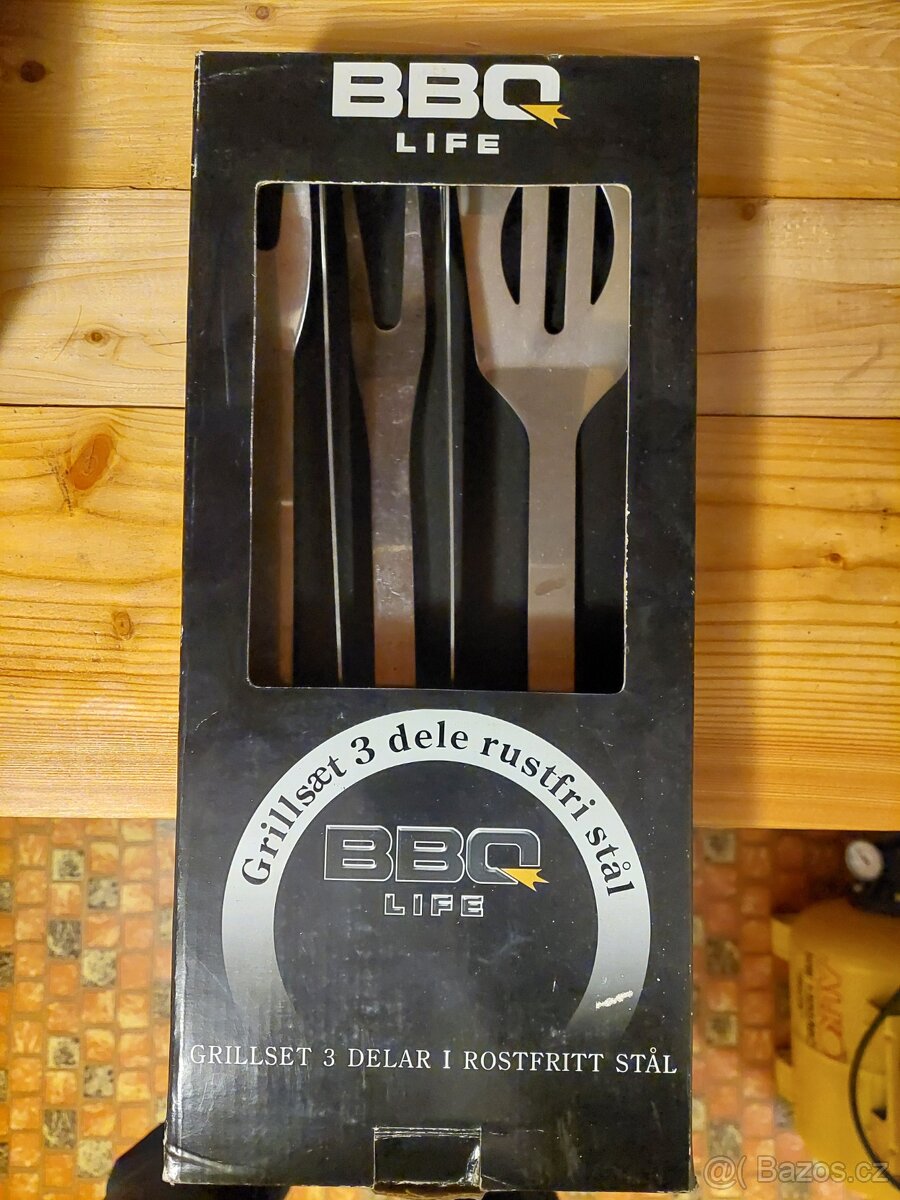 Grilovací nářadí set  nový nerezový