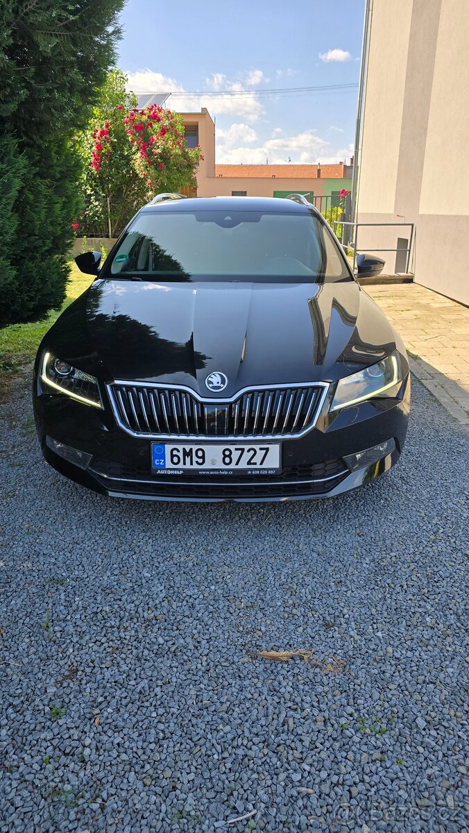 PRODÁM ŠKODU SUPERB 3 Laurin a Klement