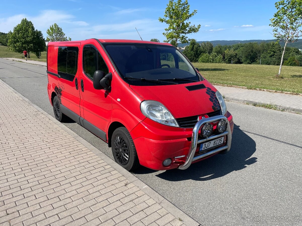 RENAULT TRAFIC 2.0 84kw