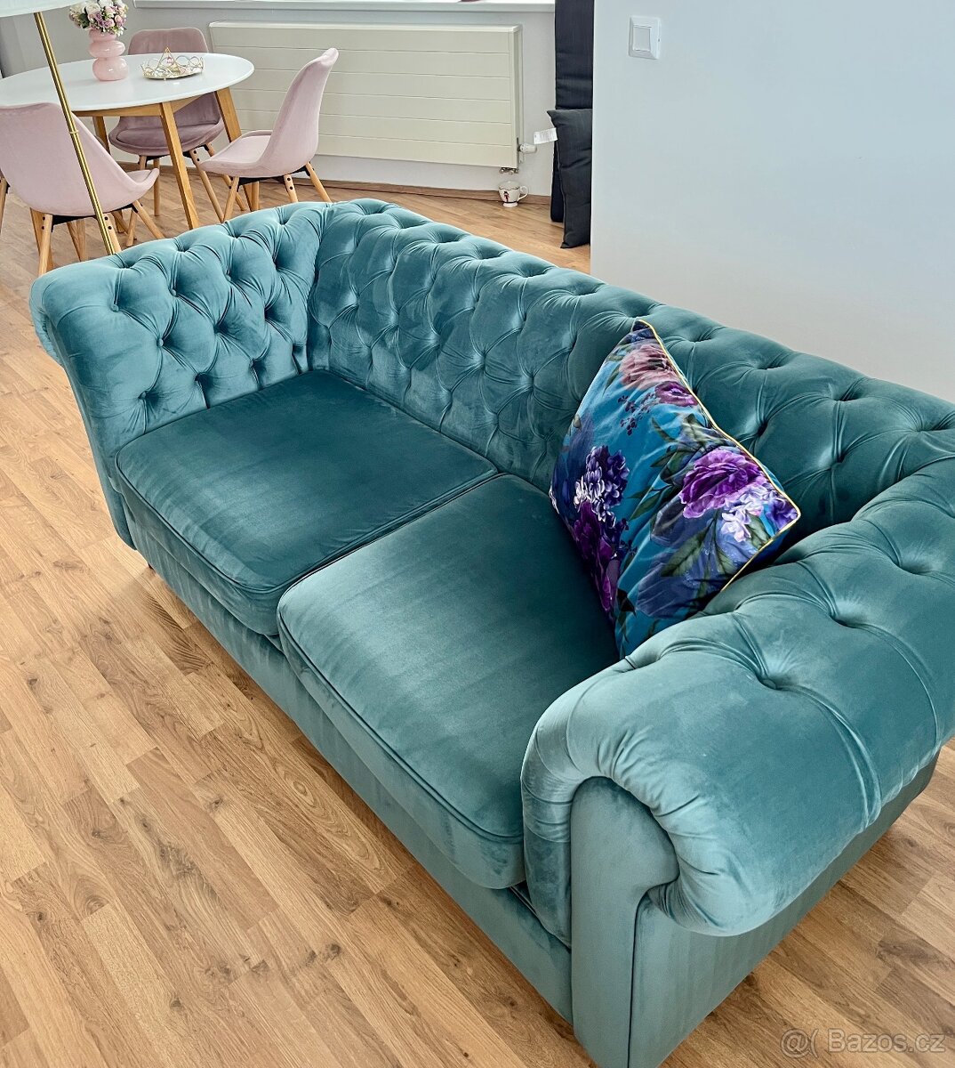 Sofa Chesterfield 3místná