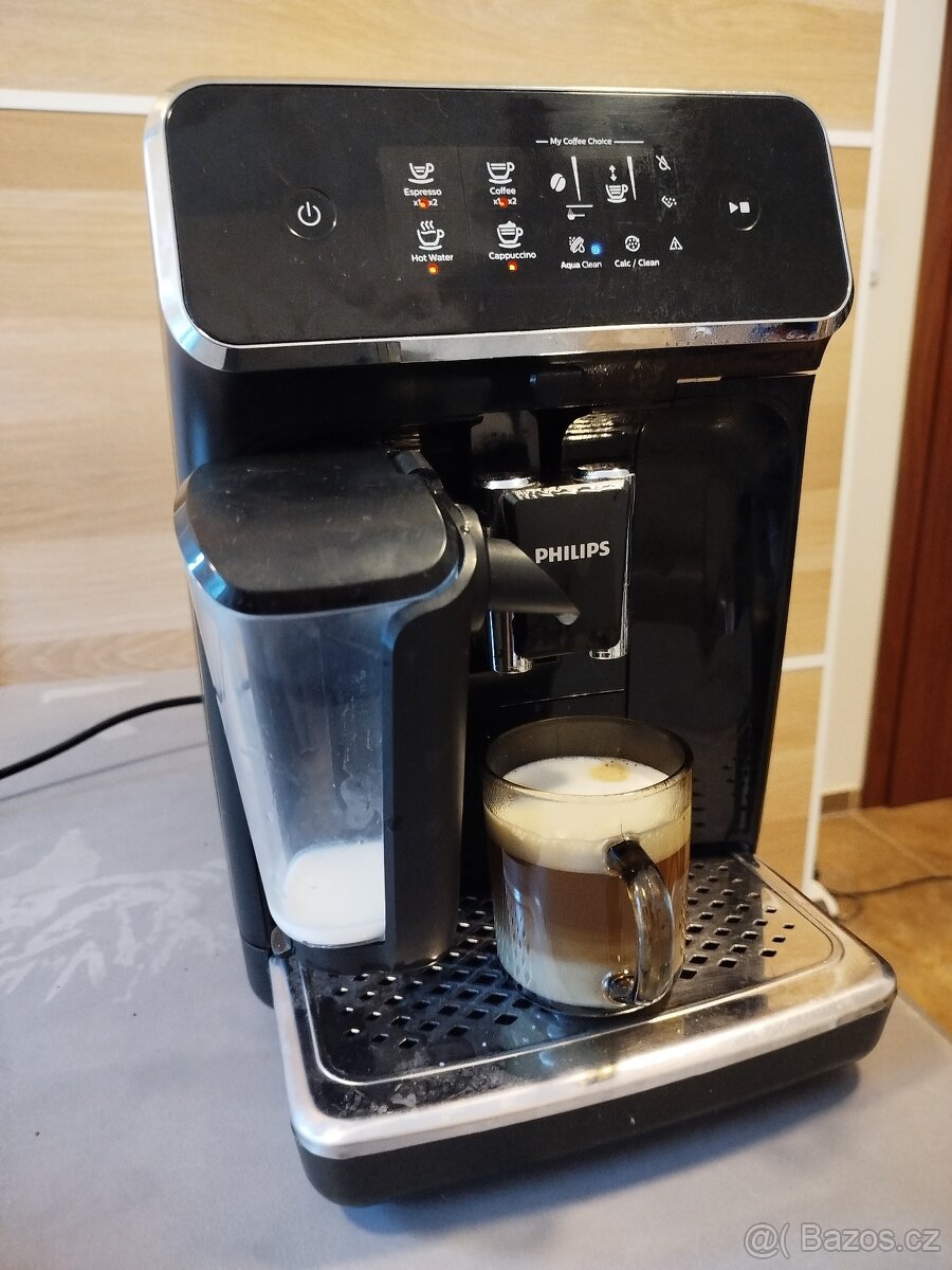 Kávovar  Philips Series 2200 LatteGo EP 2231/40