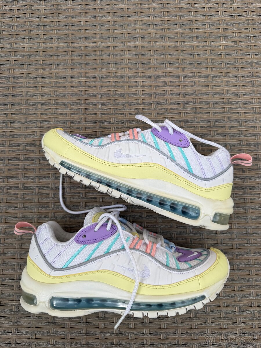 Nike Air Max 90,tenisky dámské,velikost 40,5,luxus,Praha