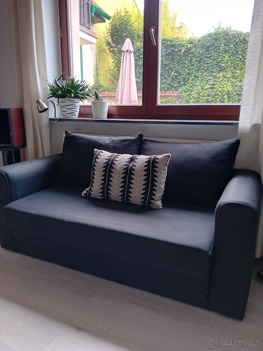 Rozkládací pohovka