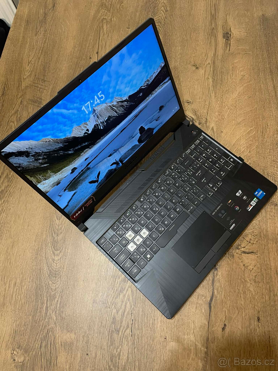 ASUS TUF Gaming F15 (2021), černá