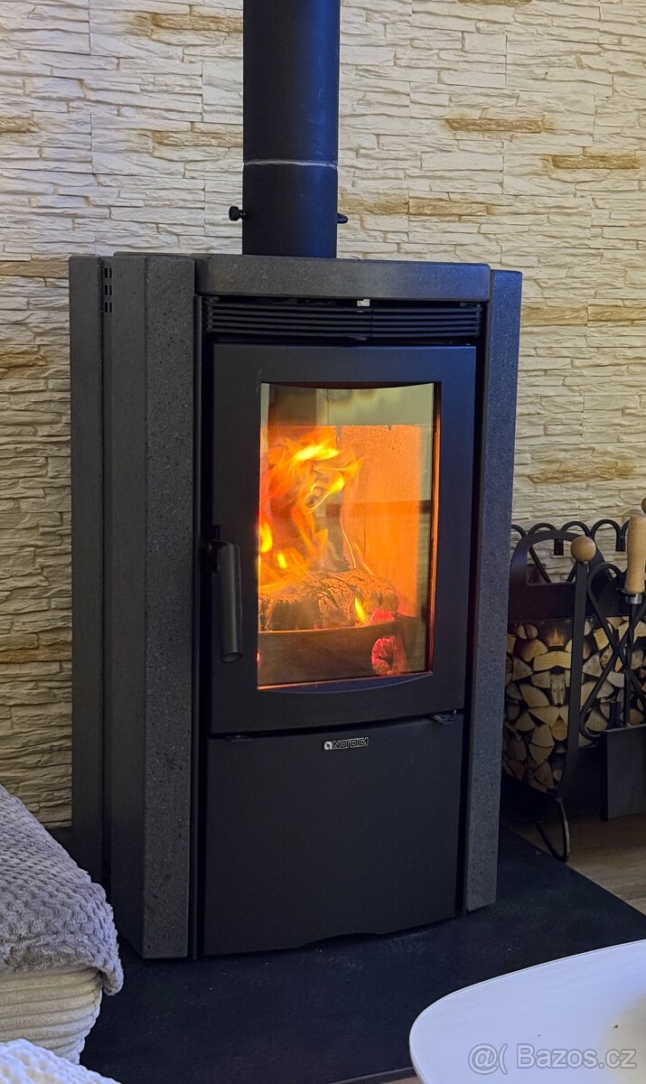 Krbová kamna Nordica Ester Bll mastek Vulcan