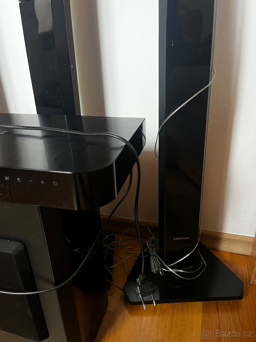 Reproduktory samsung