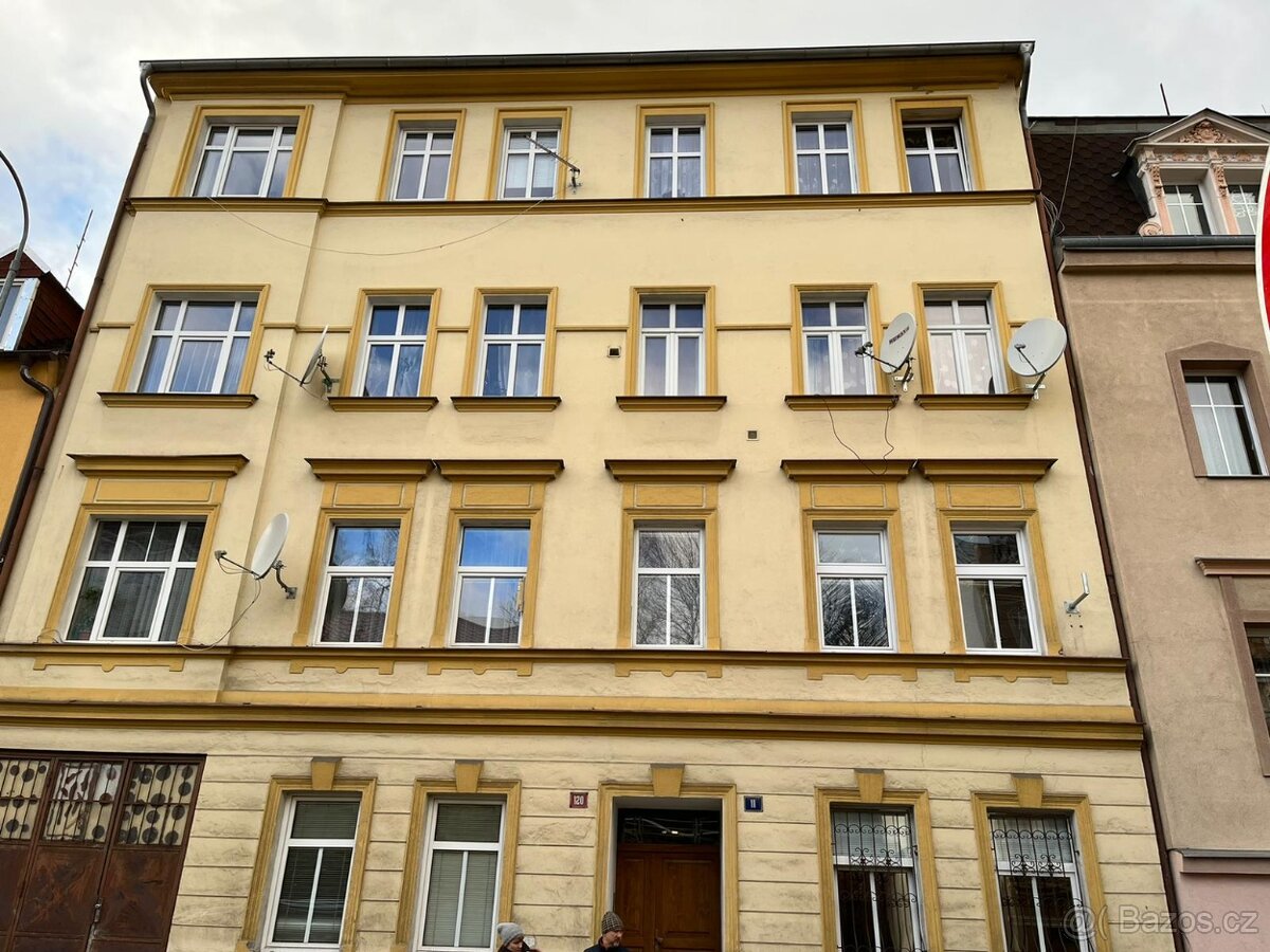 SLEVA:Prodej byt mezonet, ul. Prašná, Karlovy Vary ID 230