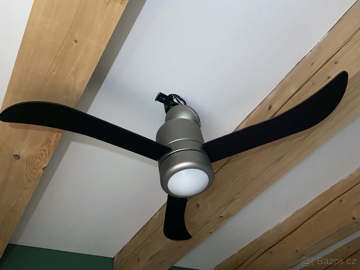 stropní ventilátor