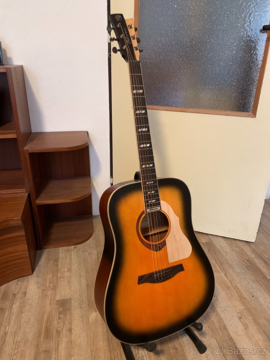 Akustická kytara Gilmour Vintage + stojan