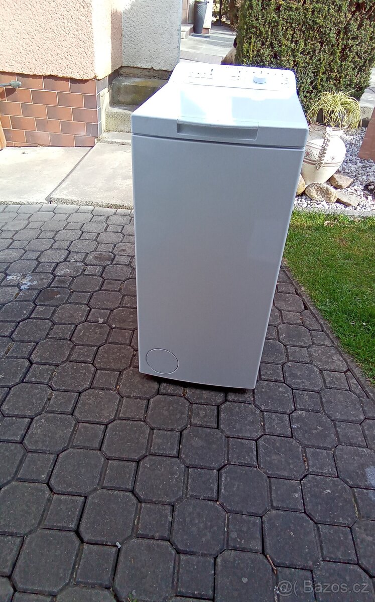 PRAČKA INDESIT