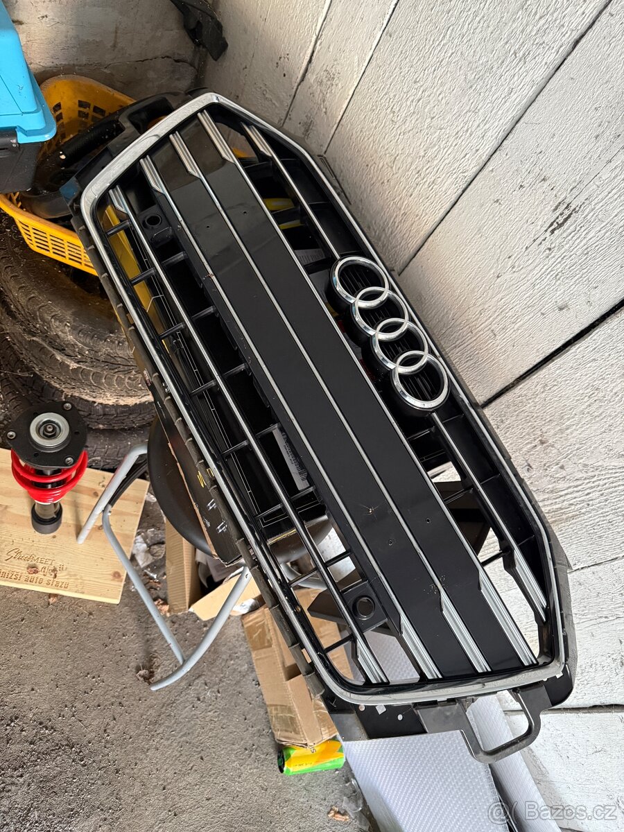 Maska Audi A4 B9,5