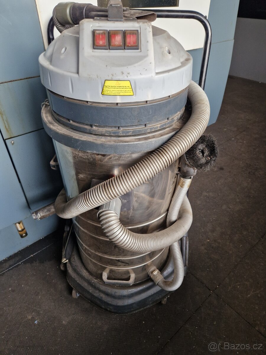 Vysavač průmyslový 80 l Bolezzo