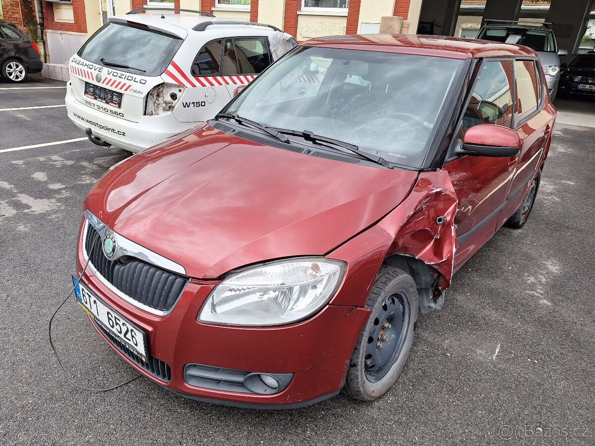ŠKODA FABIA 2 kód barvy 2L2L 9892