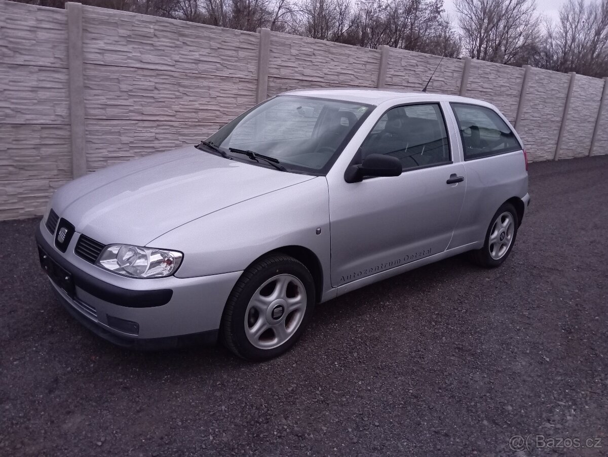 Seat Ibiza 1,9 Tdi 66kw 141000km 1 Majitel