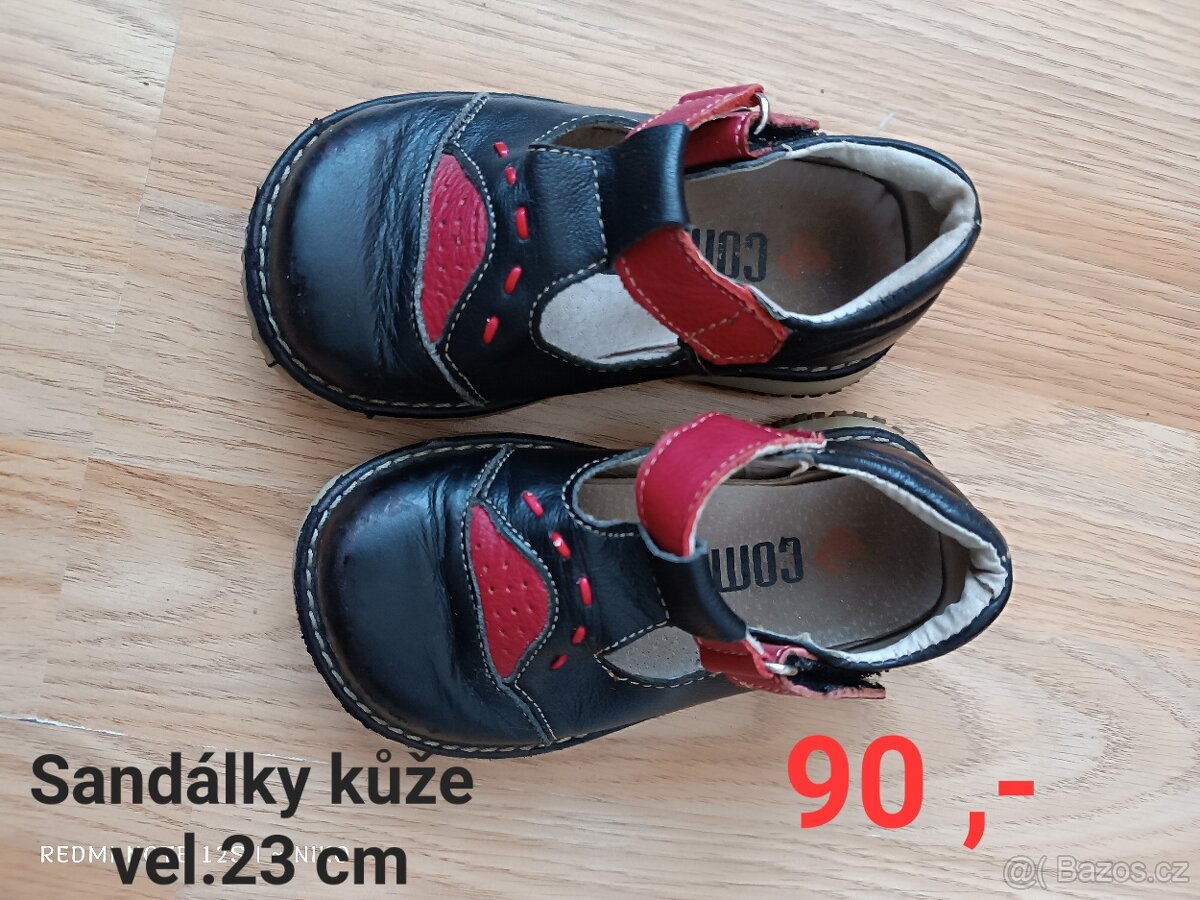 Sandálky kůže