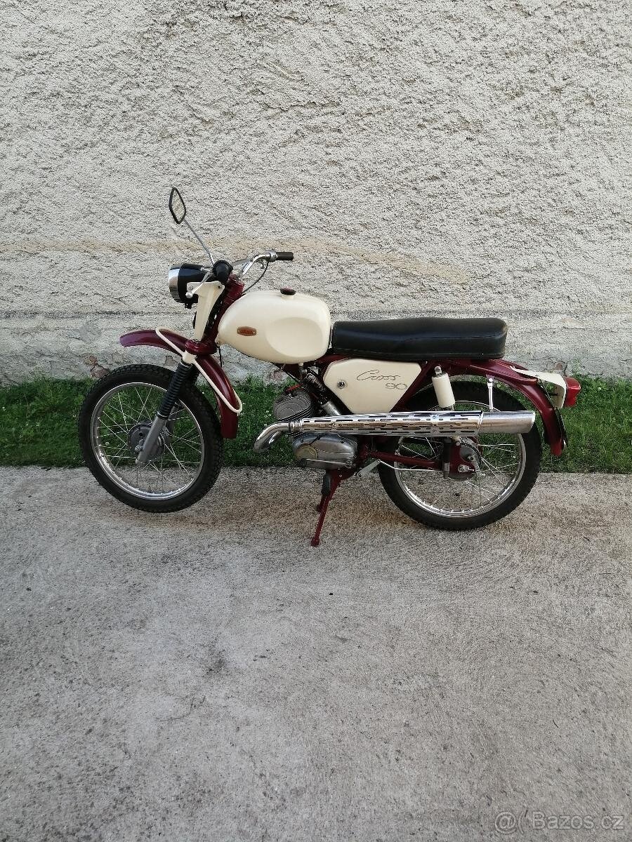 Jawa 90 CROSS