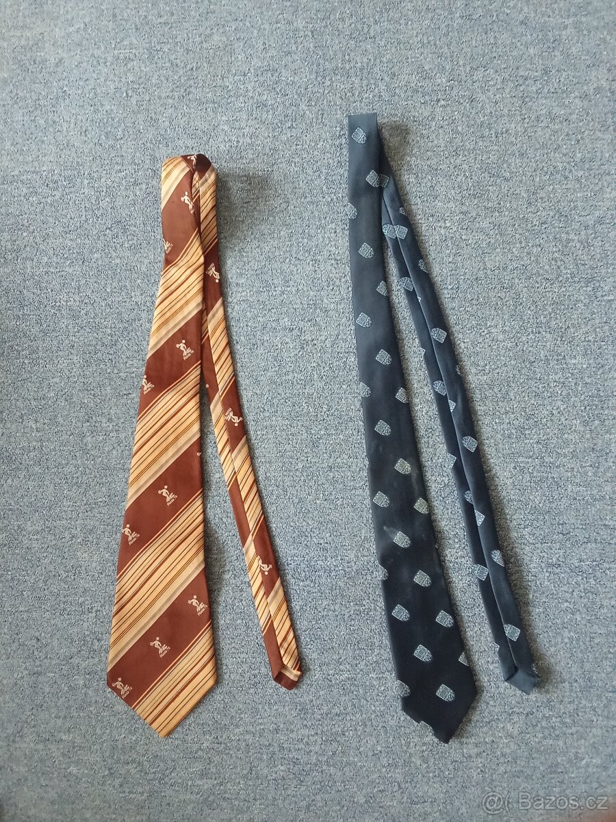 Sběratelské kravaty s logem