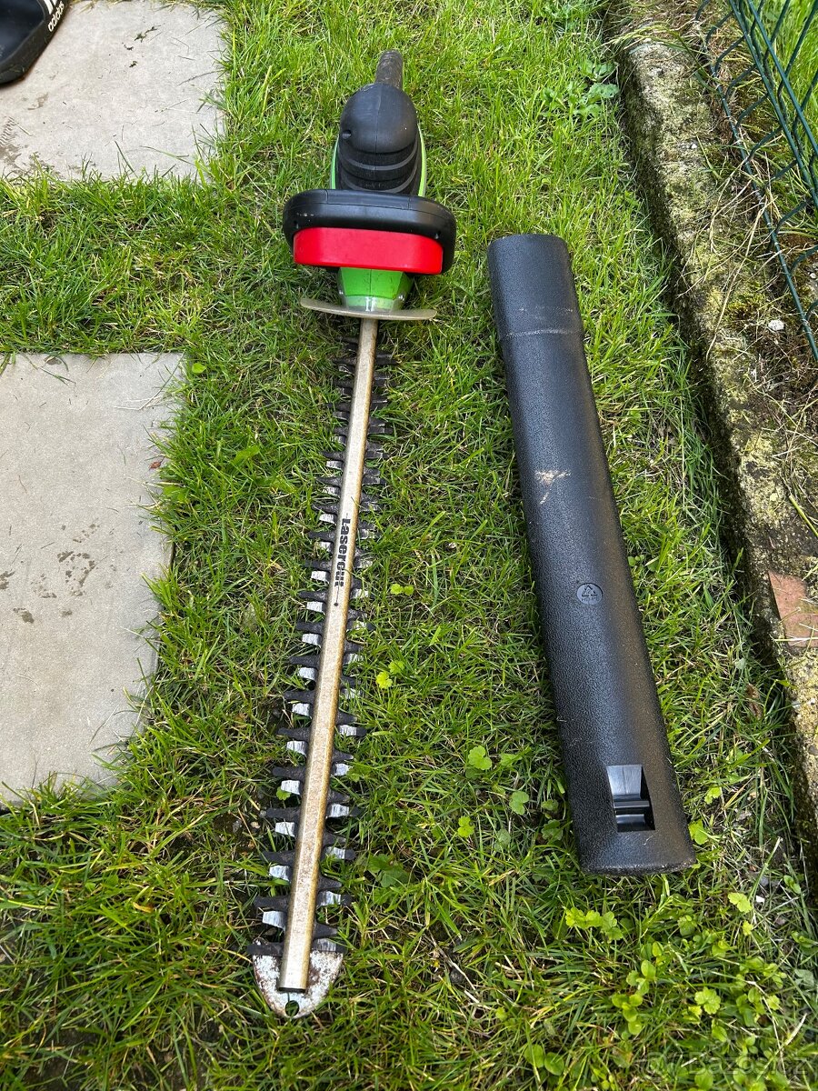 Nůžky na živý plot, elektrické