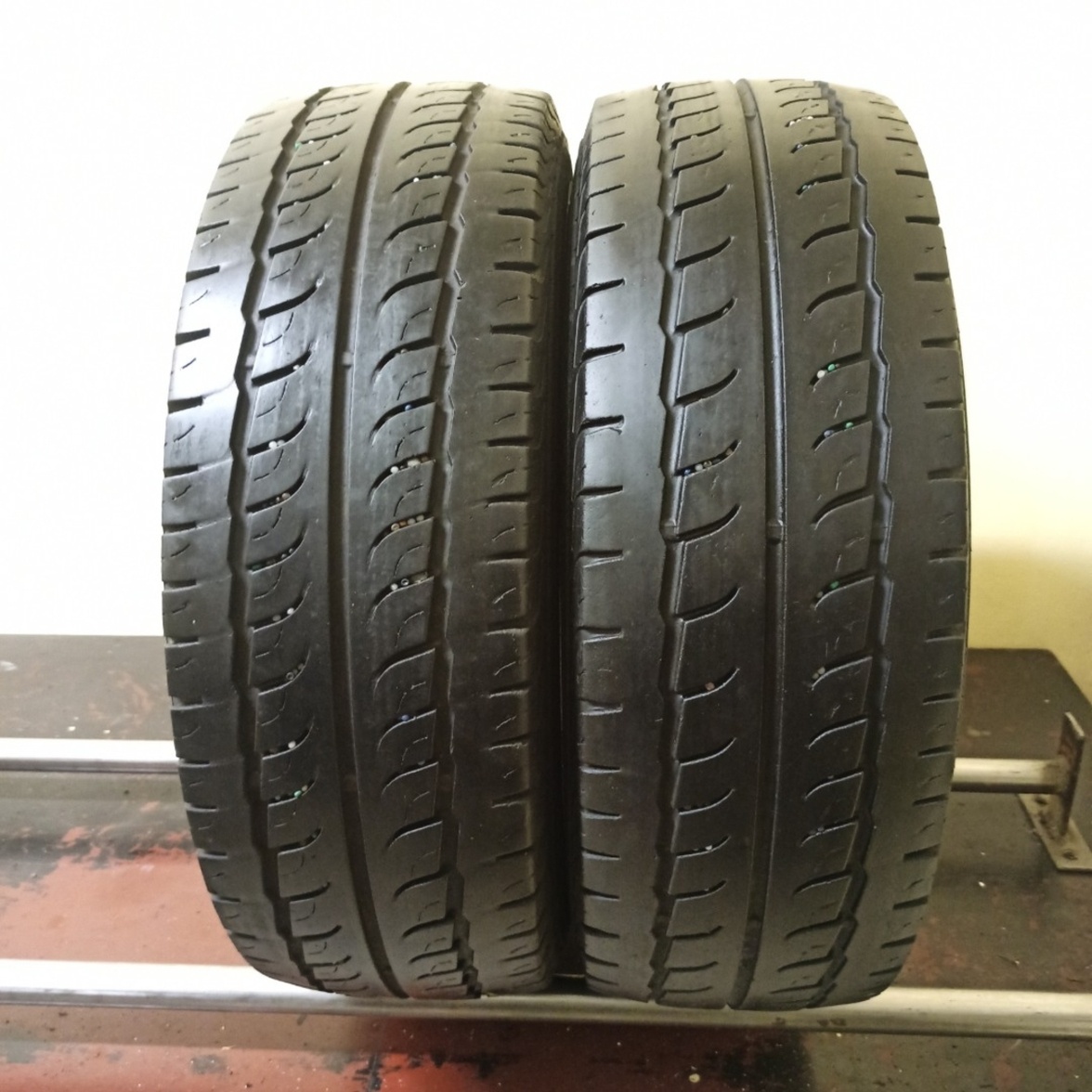 PointS 205/65 R16C 107/105T 1x 5,5mm a 1x 4,5-5mm