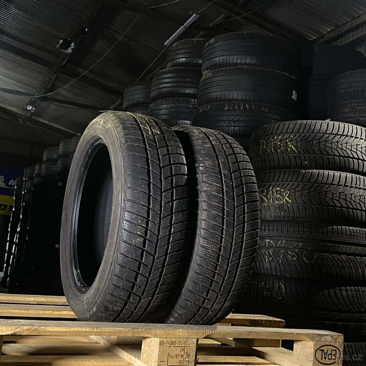 Zimní pneu 205/55 R17 95V XL Barum 7,5-8mm