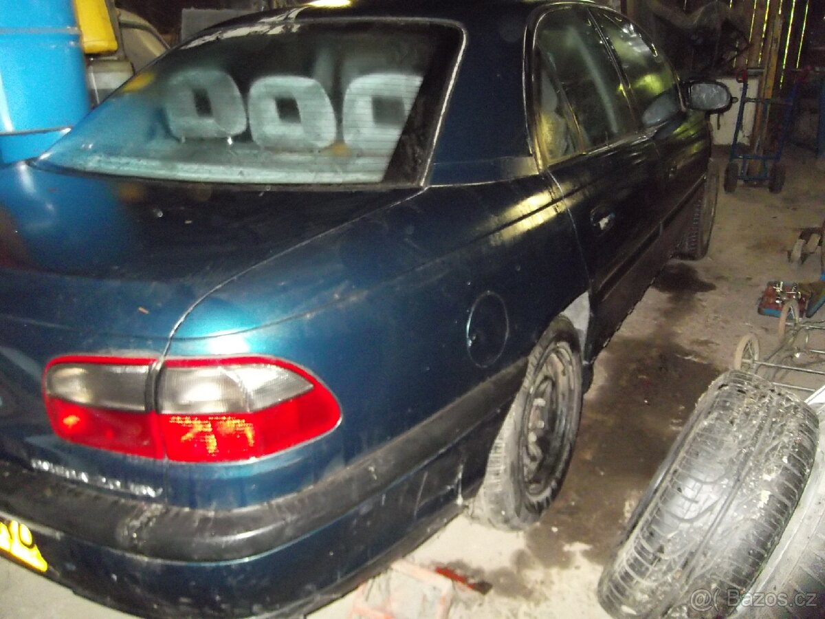 Prodám náhradní díly Opel Omega B, 2.0 diesel, sedan