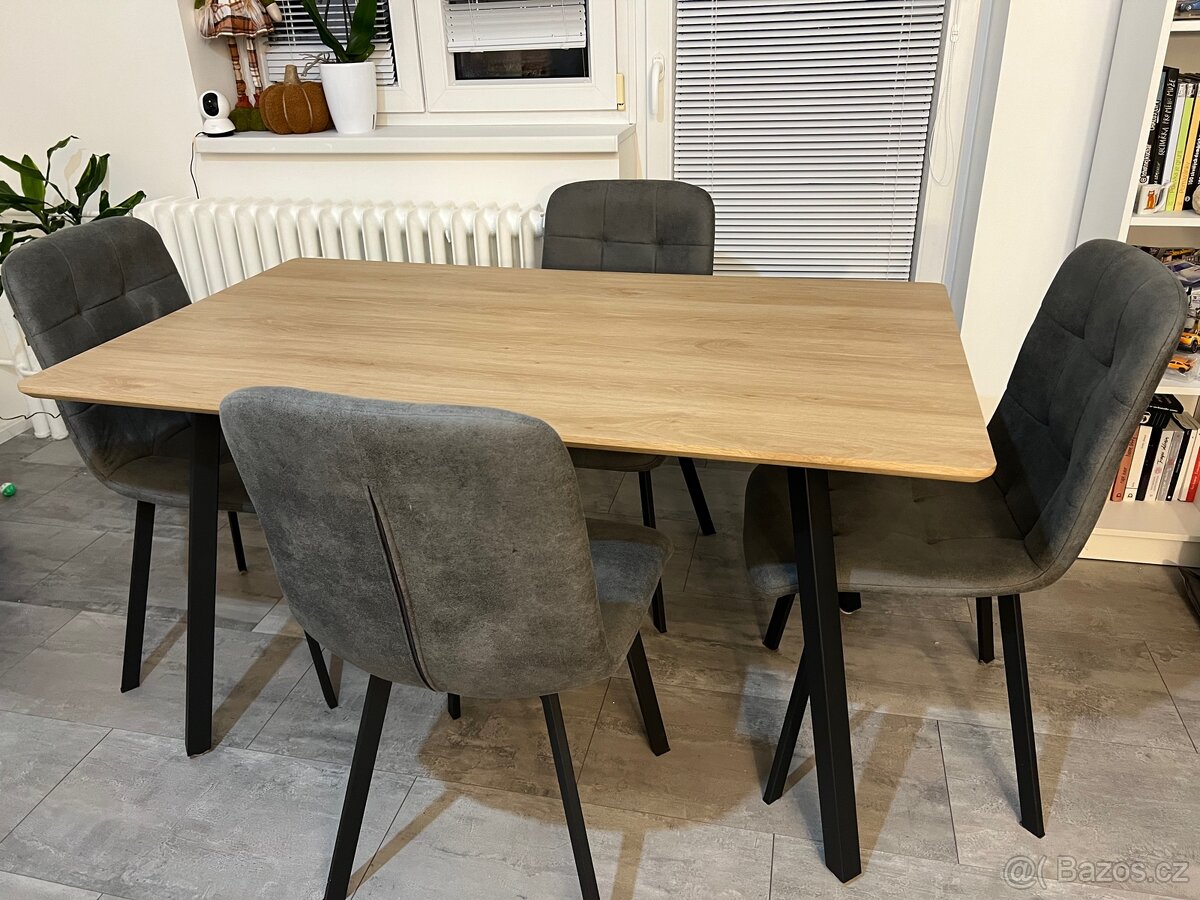 Jídelní set - 4 židle