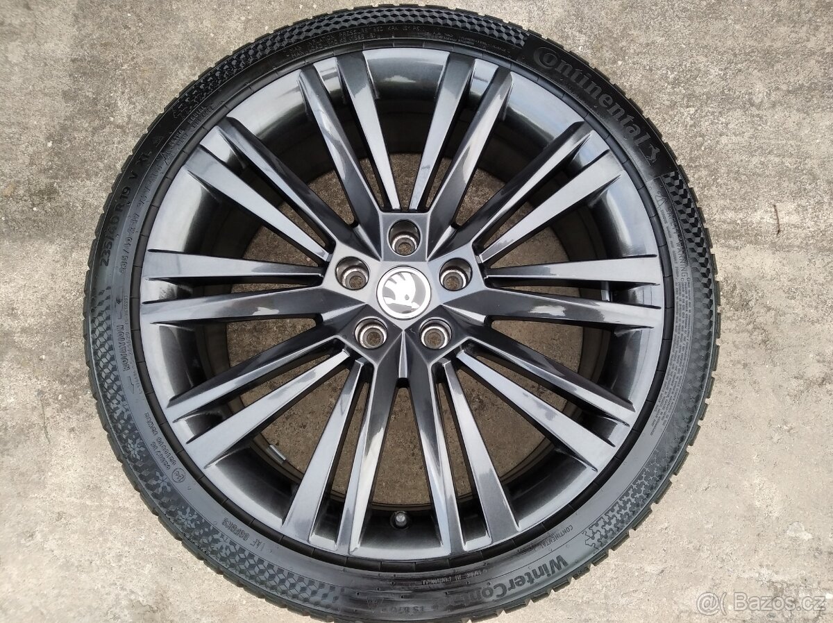 Prodám orig. alu zimní sadu 19" Škoda Superb III