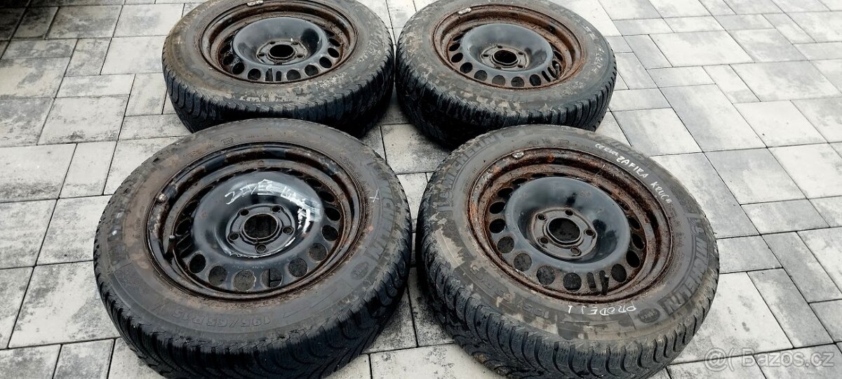 zimní pneumatiky +ráfky 195/65 R15 Michelin Alpin 4
