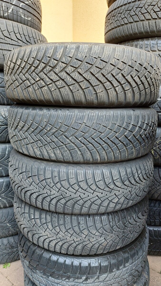 Pneu zimní, 4 kusy, rozměr 195/65/15, 91T, zn. GOODYEAR