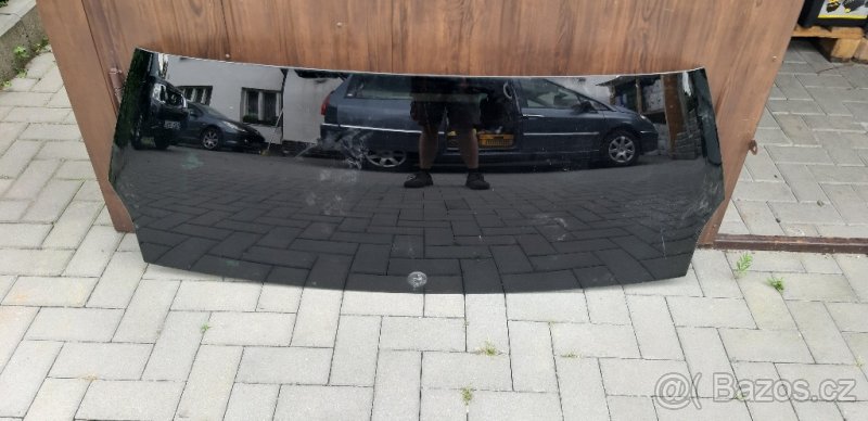 Zadni okno peugeot 807