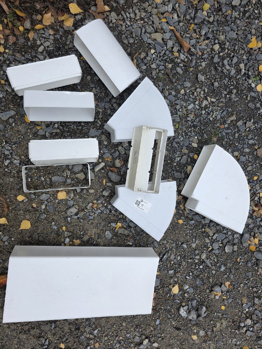 Hranaté potrubí 220x90