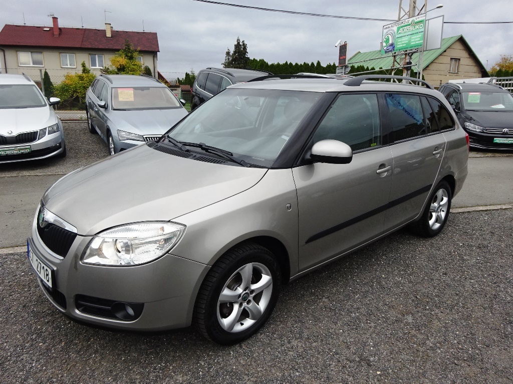 FABIA COMBI II Sport 1,4 16V 63kW - 2.Maj. - ČR - 102.670km