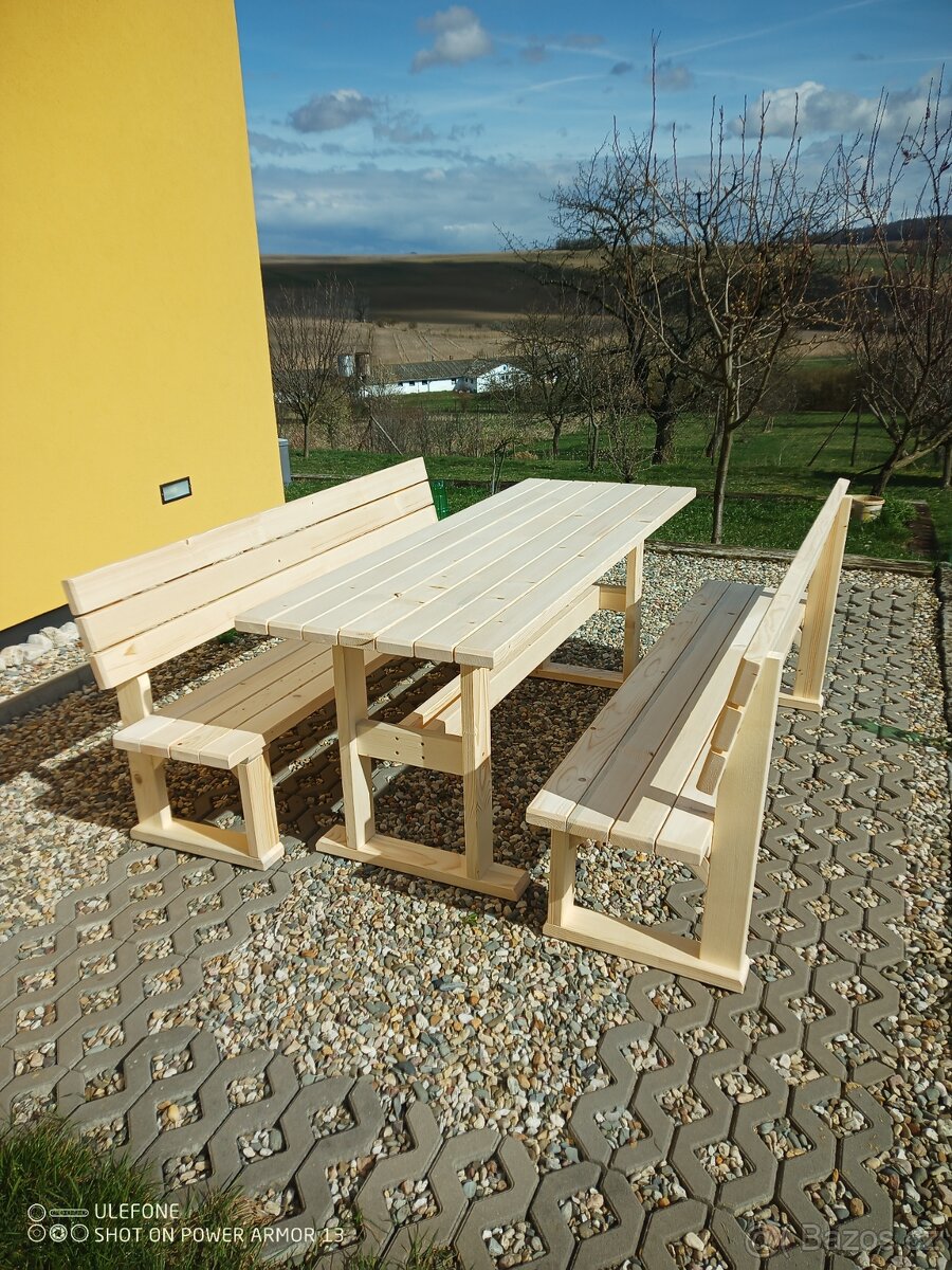 Zahradní posezení, nábytek, lavice