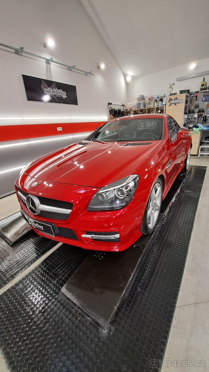 Mercedes-Benz SLK250