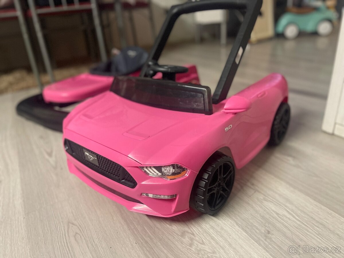 Chodítko Ford Mustang
