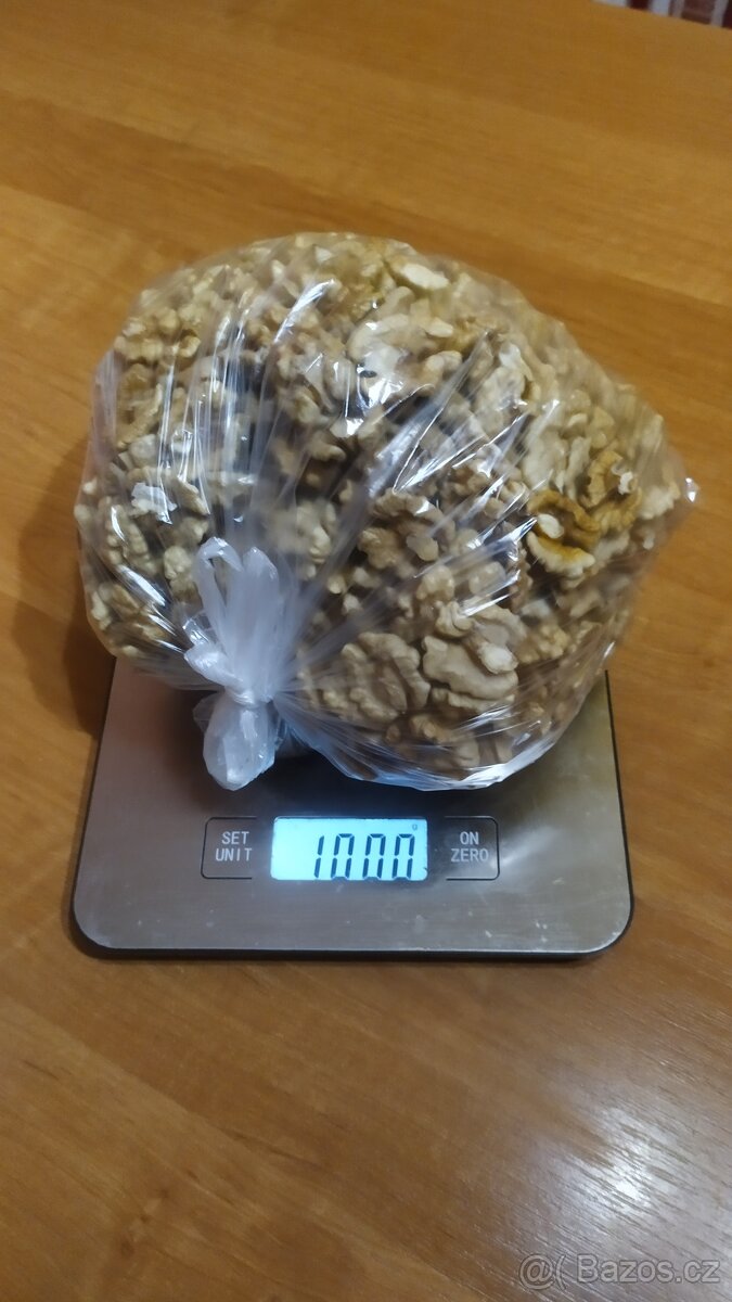 Vlašské ořechy loupané