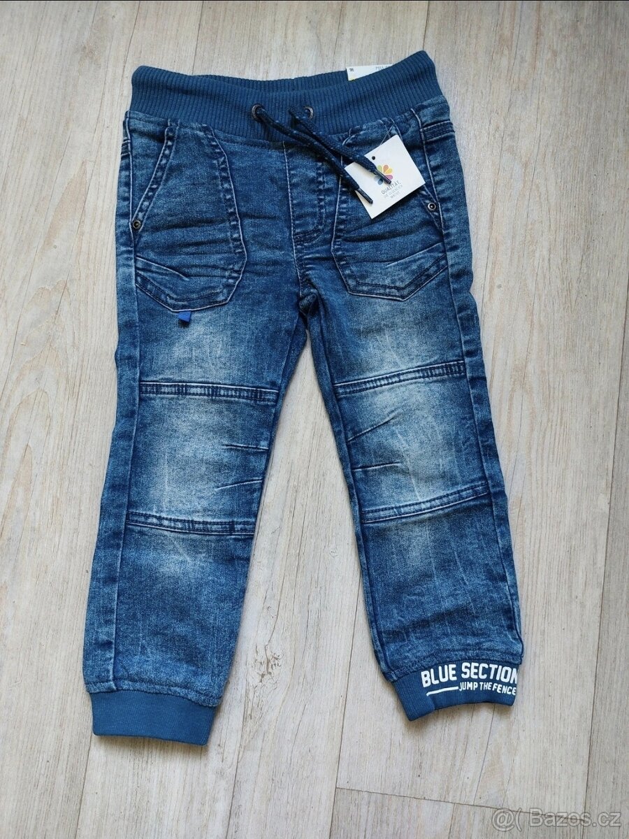 Chlapecké kalhoty vel. 98