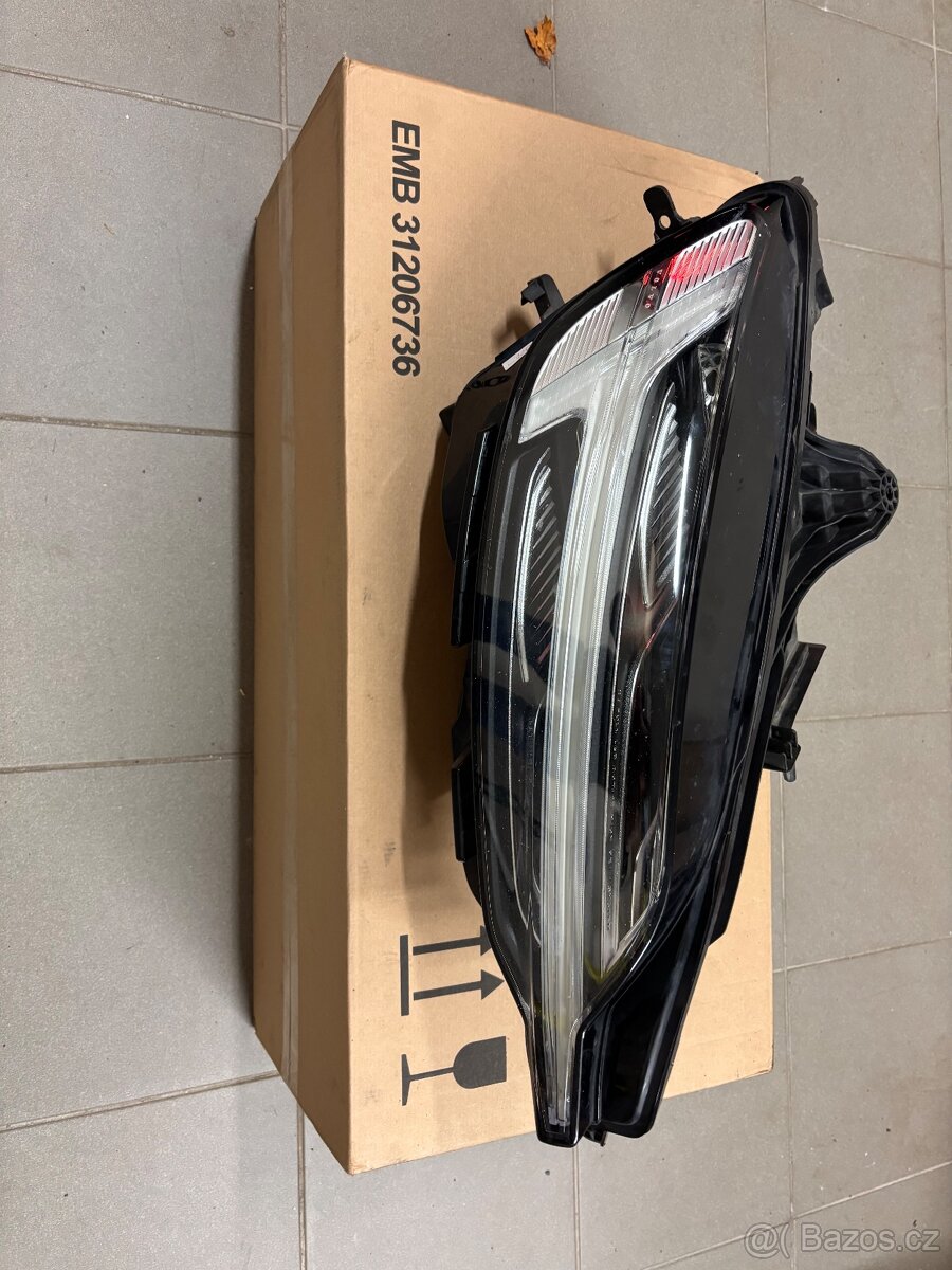 PP LED Světlomet Volvo S60 V60