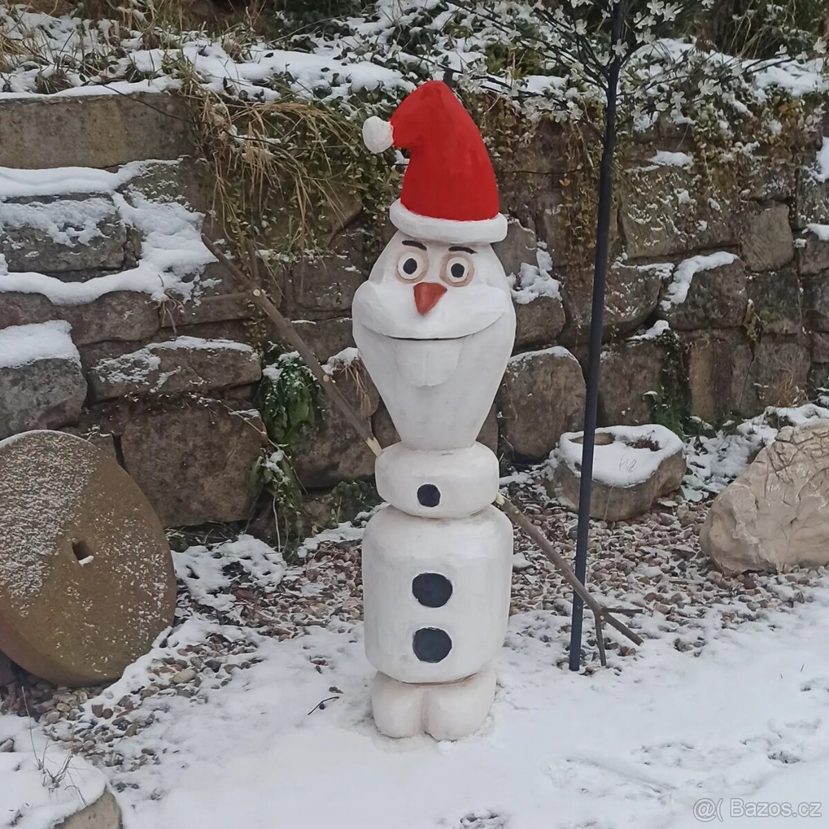 Olaf motorovou pilou