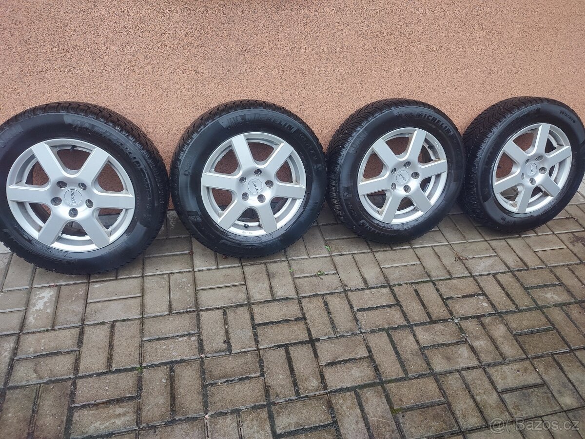 Prodám ALU kola s pneu Michelin Škoda Octavia 2 , 3