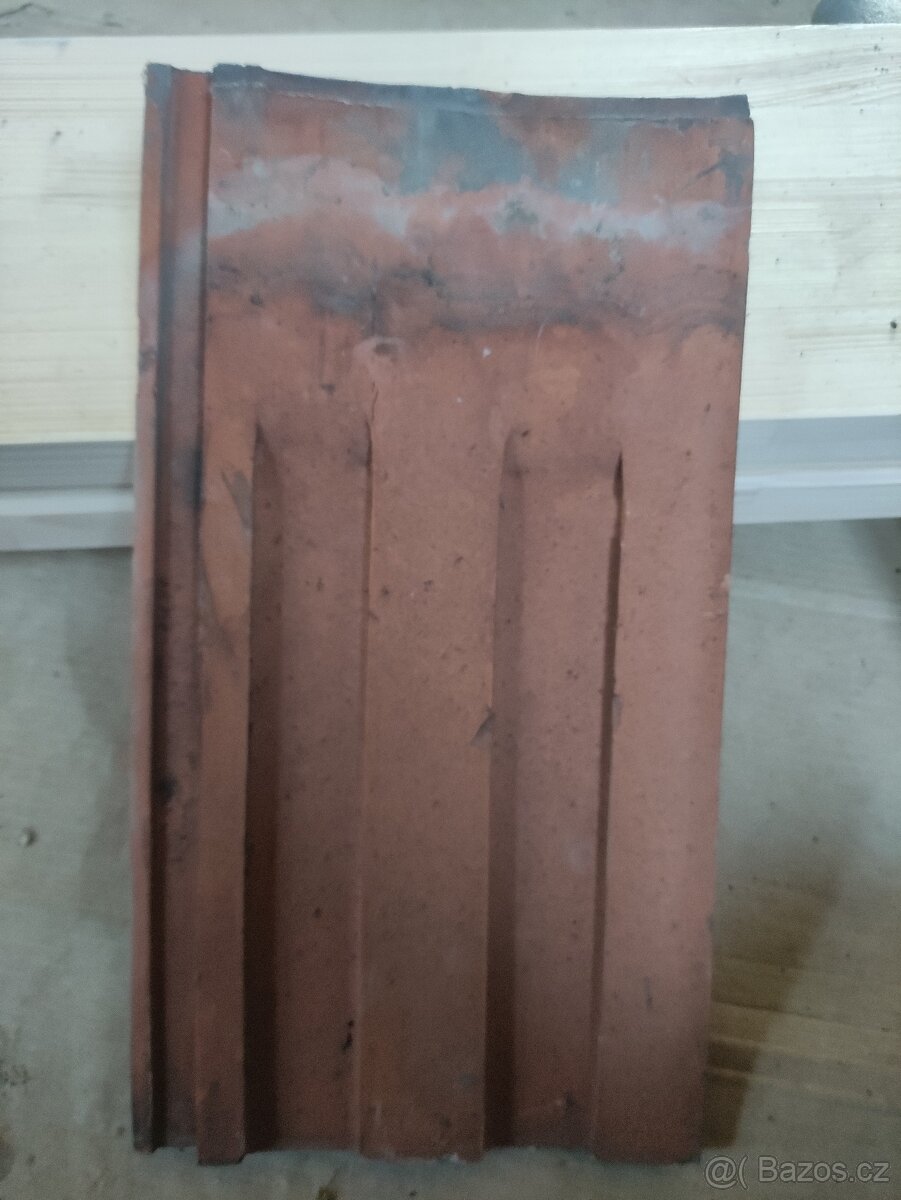 Prodám střešní tašky