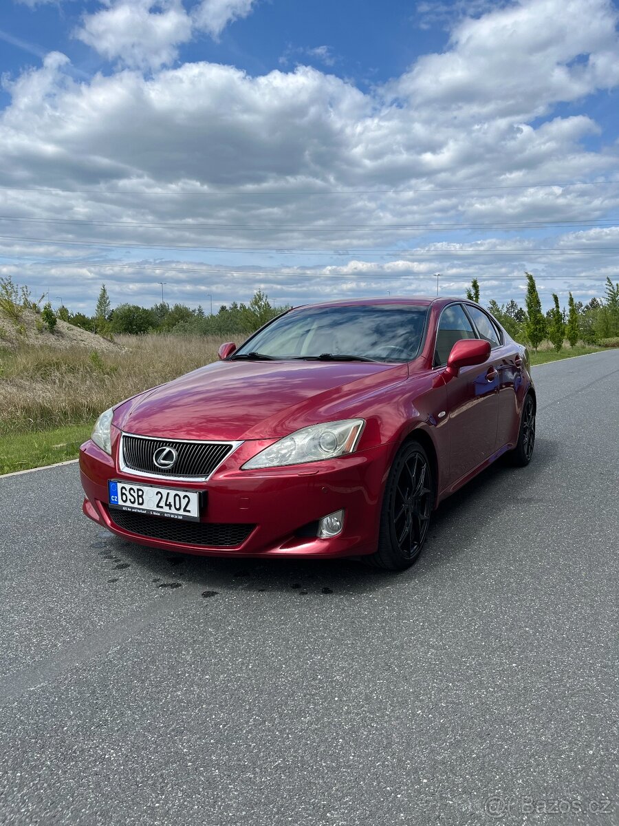 Lexus IS 250