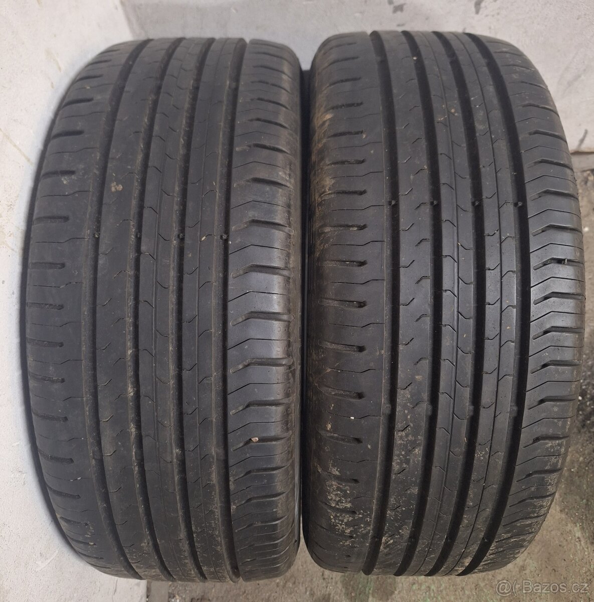 Letní pneu 215/45/17 Continental